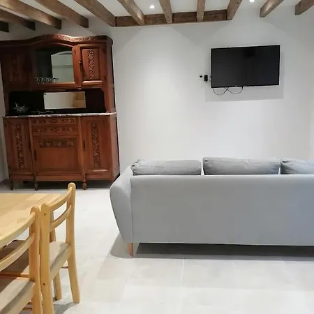 Maison Au Coeur De La Foret